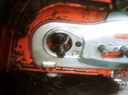 Crankshaft bearing where the air leak was